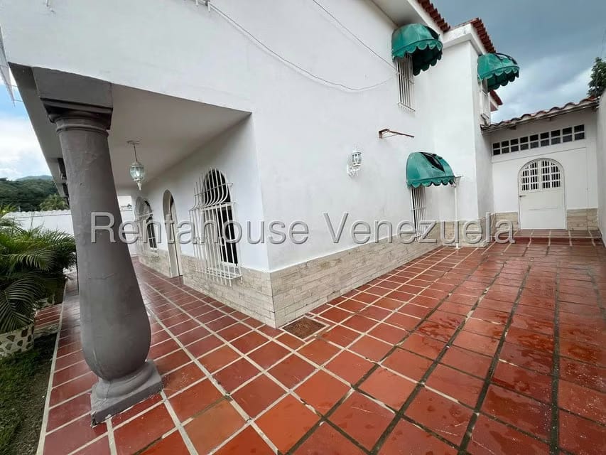 Casa (Multipes Niveles) en Venta en El Limon, Aragua - 5