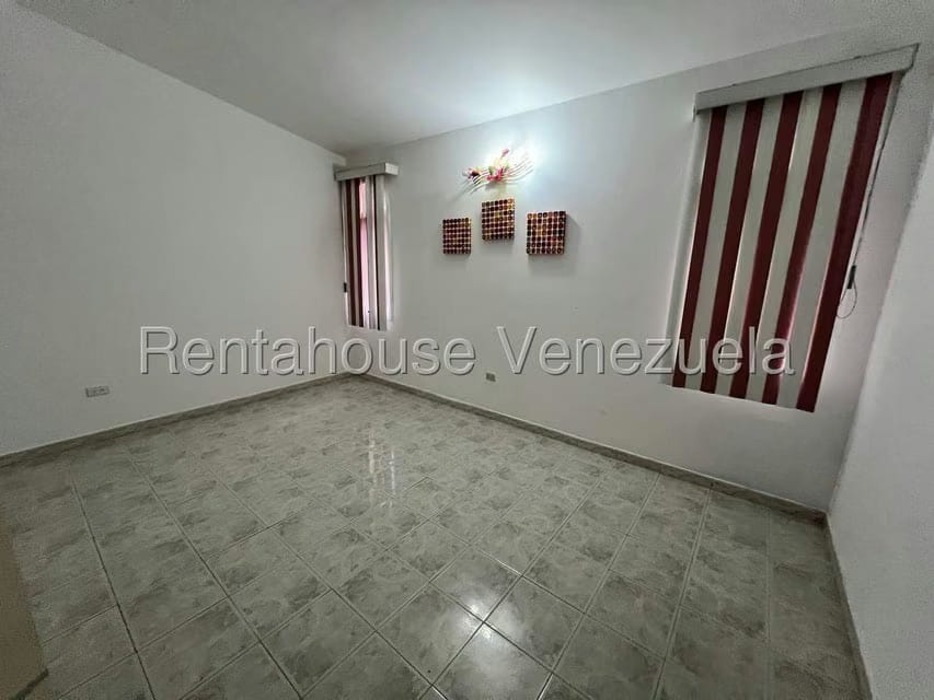 Casa (Multipes Niveles) en Venta en El Limon, Aragua - 56