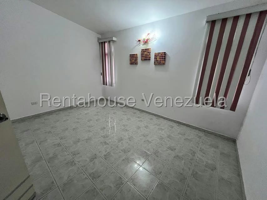Casa (Multipes Niveles) en Venta en El Limon, Aragua - 57