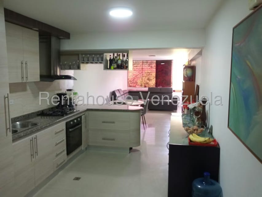 Apartamento (Duplex) en Venta en Parque Caiza, Distrito Metropolitano - 2