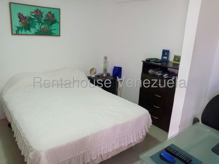 Apartamento (Duplex) en Venta en Parque Caiza, Distrito Metropolitano - 15
