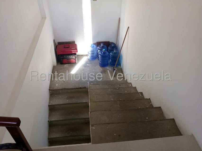 Apartamento (Duplex) en Venta en Parque Caiza, Distrito Metropolitano - 16