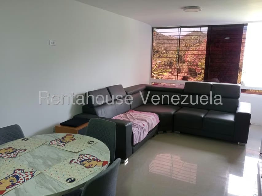 Apartamento (Duplex) en Venta en Parque Caiza, Distrito Metropolitano - 4