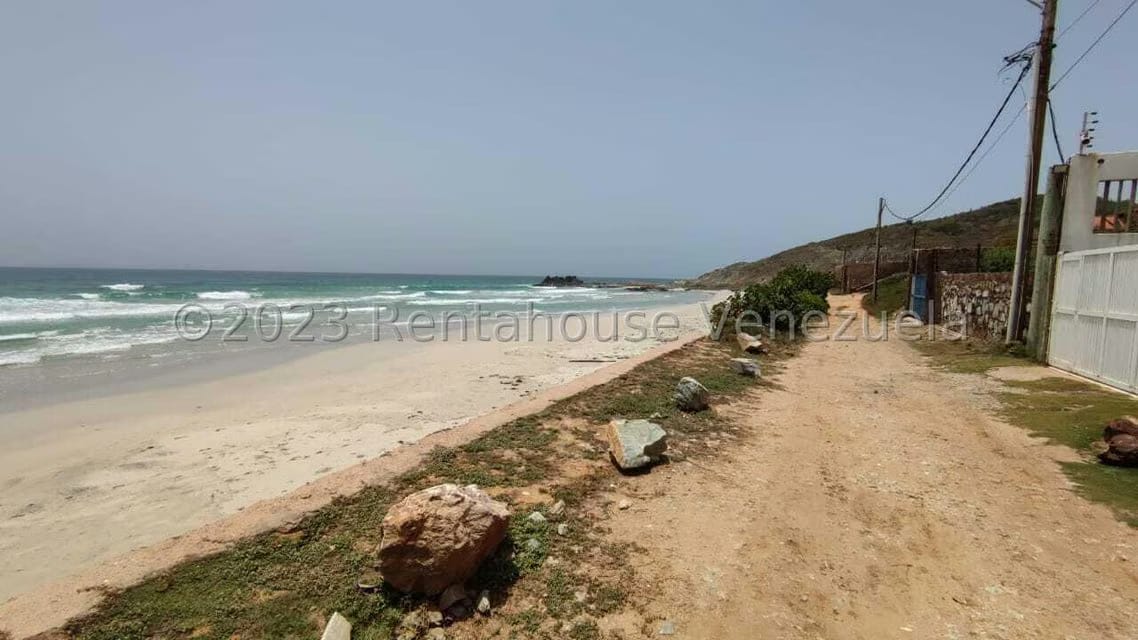 Terreno (Residencial) en Venta en Playa Parguito, Nueva Esparta - 15
