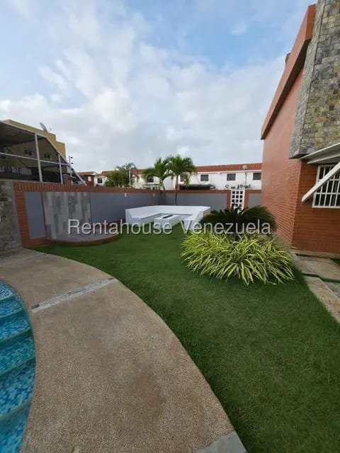 Townhouse (Duplex) en Venta en Flamingo, Falcon - 13