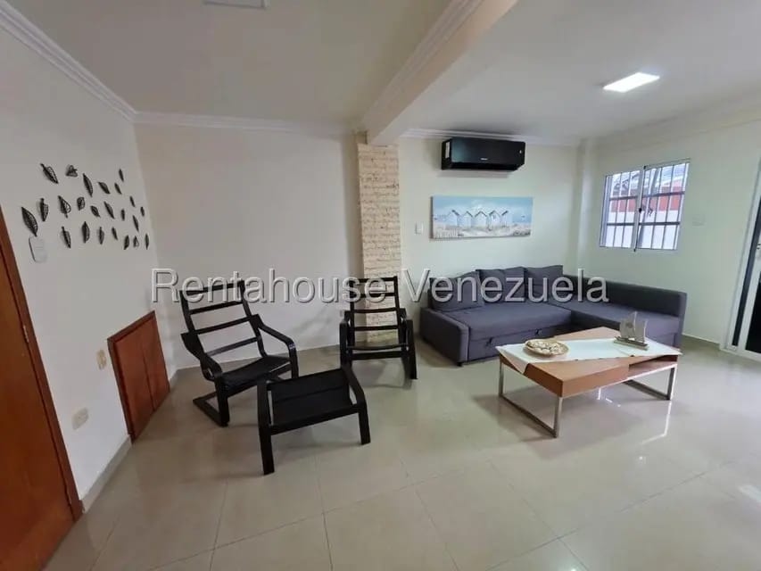 Townhouse (Duplex) en Venta en Flamingo, Falcon - 3
