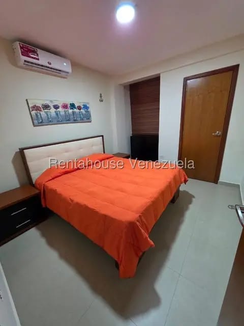 Townhouse (Duplex) en Venta en Flamingo, Falcon - 8