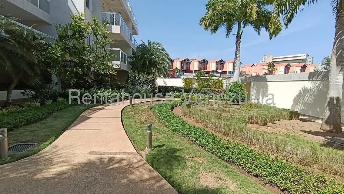 Apartamento (1 Nivel) en Venta en Playa Moreno, Nueva Esparta - 19