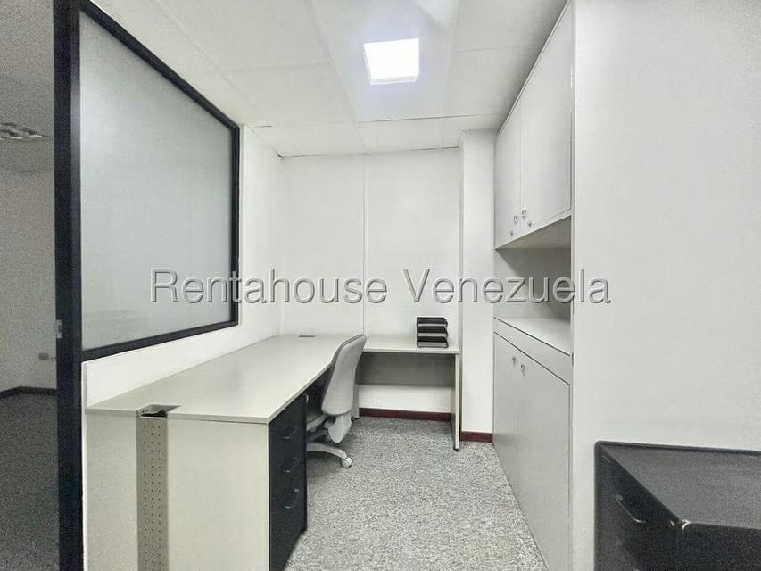 Comercial (Oficina) en Alquiler en La Castellana, Distrito Metropolitano - 28