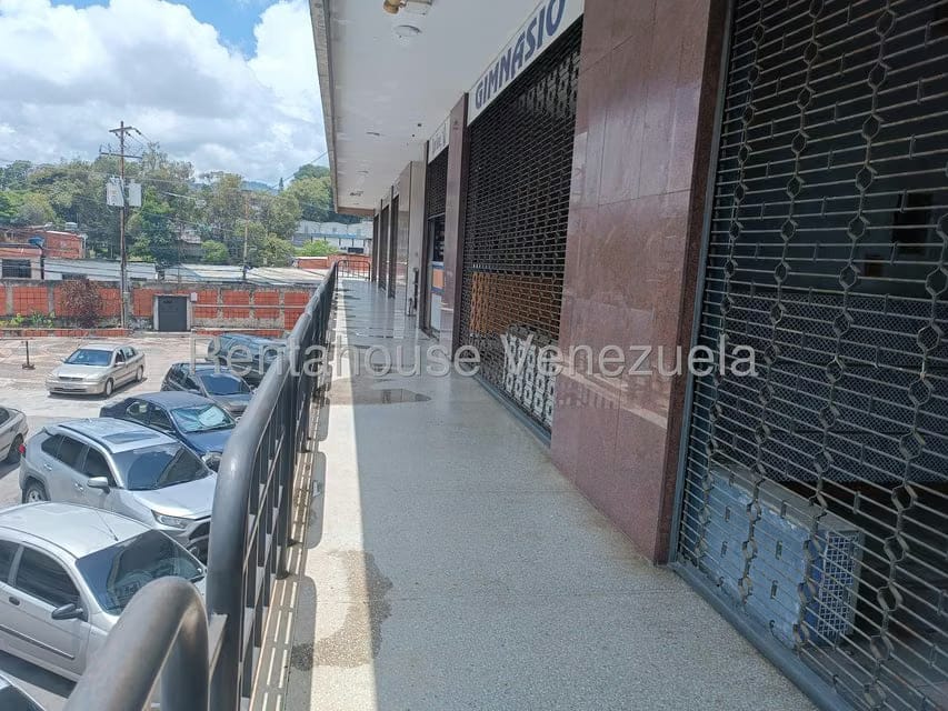 Comercial (Local Comercial) en Alquiler en El Tambor, Miranda - 2