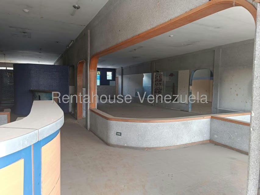 Comercial (Local Comercial) en Alquiler en El Tambor, Miranda - 4