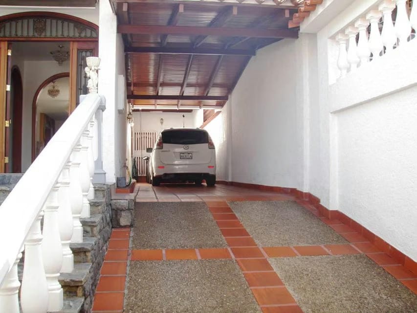 Casa (Duplex) en Venta en El Cafetal, Distrito Metropolitano - 43