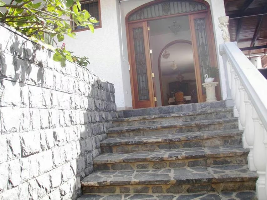 Casa (Duplex) en Venta en El Cafetal, Distrito Metropolitano - 44