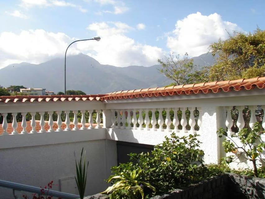 Casa (Duplex) en Venta en El Cafetal, Distrito Metropolitano - 45