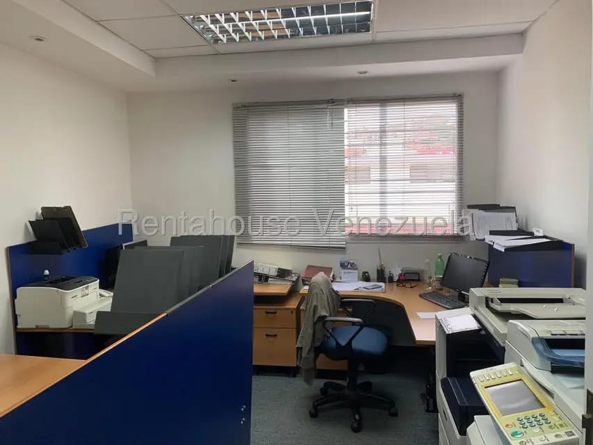 Comercial (Oficina) en Alquiler en La Trinidad, Distrito Metropolitano - 4