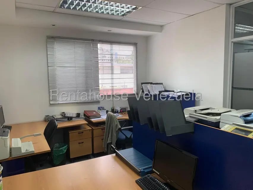 Comercial (Oficina) en Alquiler en La Trinidad, Distrito Metropolitano - 5
