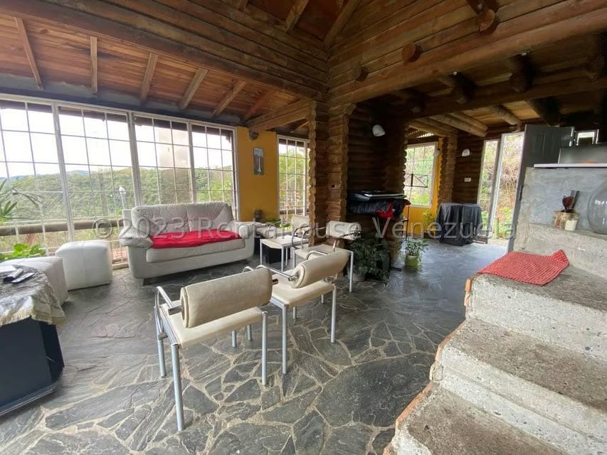 Casa (Multipes Niveles) en Venta en Oripoto, Distrito Metropolitano - 8