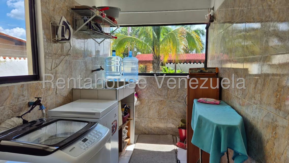Casa (1 Nivel) en Venta en Zona Este, Lara - 14