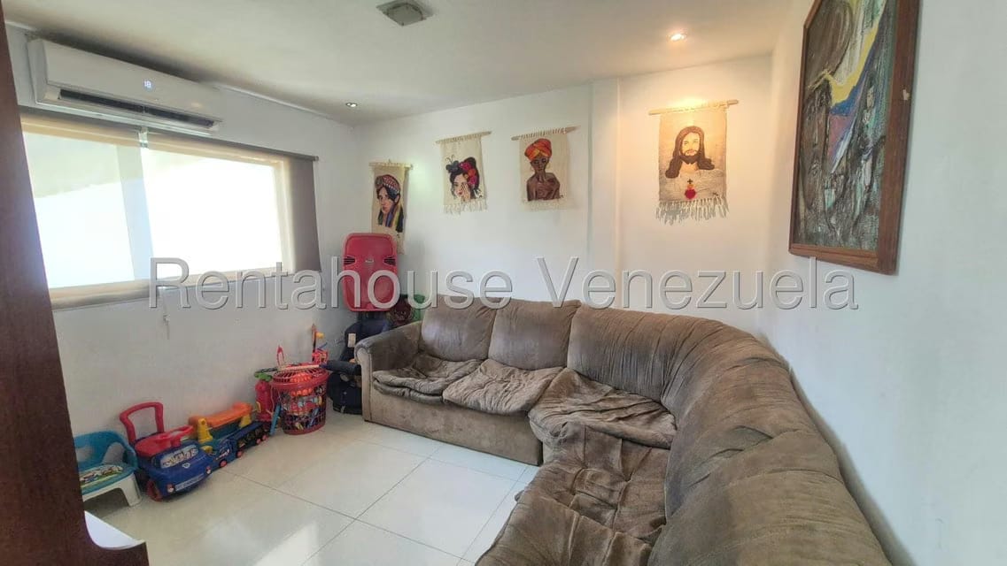 Casa (1 Nivel) en Venta en Zona Este, Lara - 15