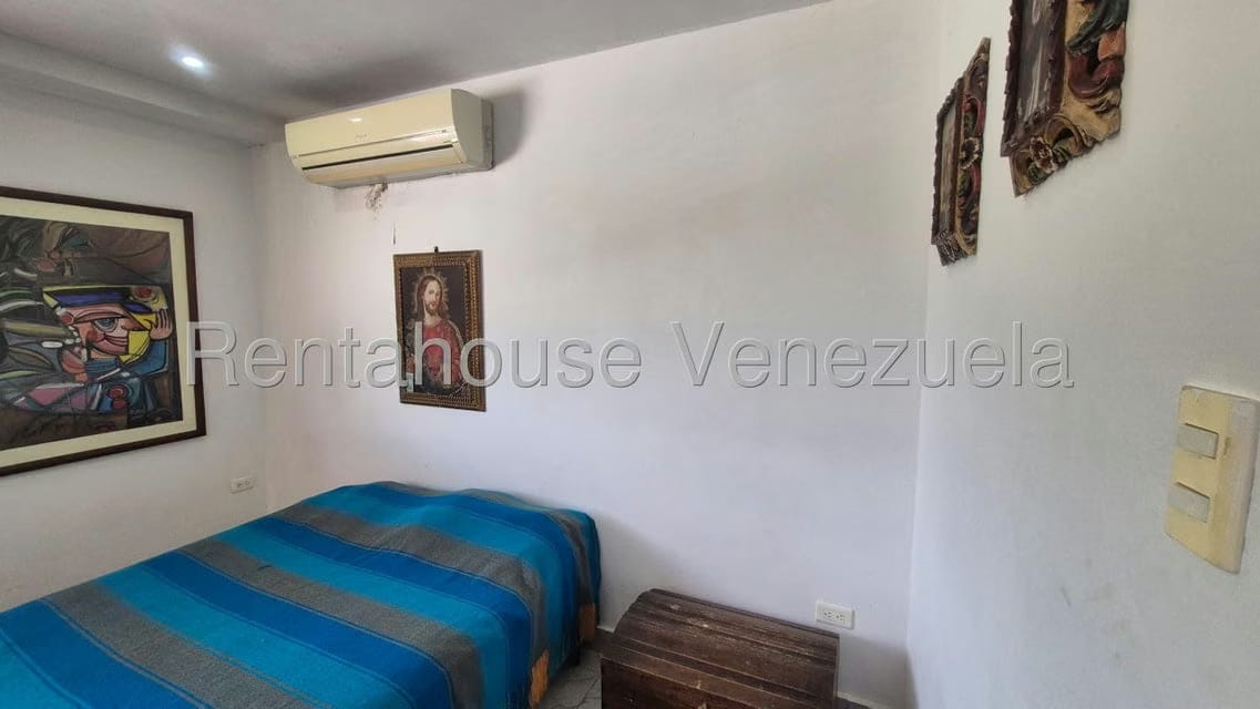 Casa (1 Nivel) en Venta en Zona Este, Lara - 33