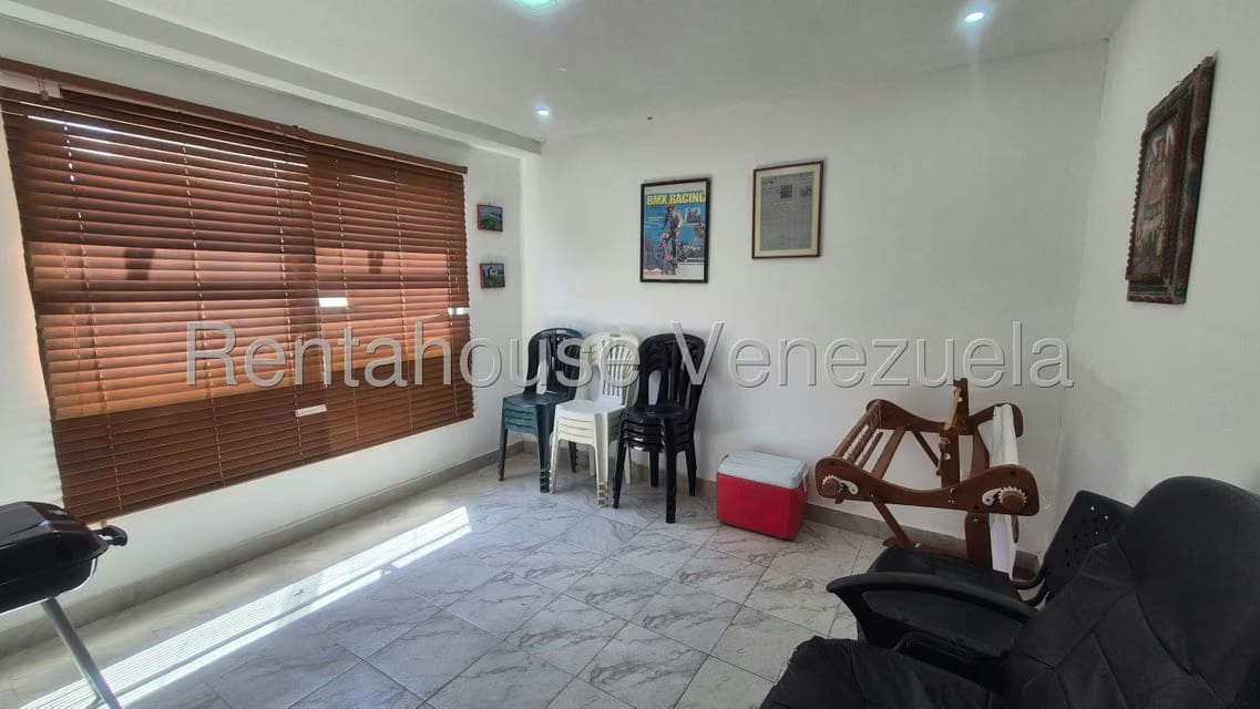 Casa (1 Nivel) en Venta en Zona Este, Lara - 41