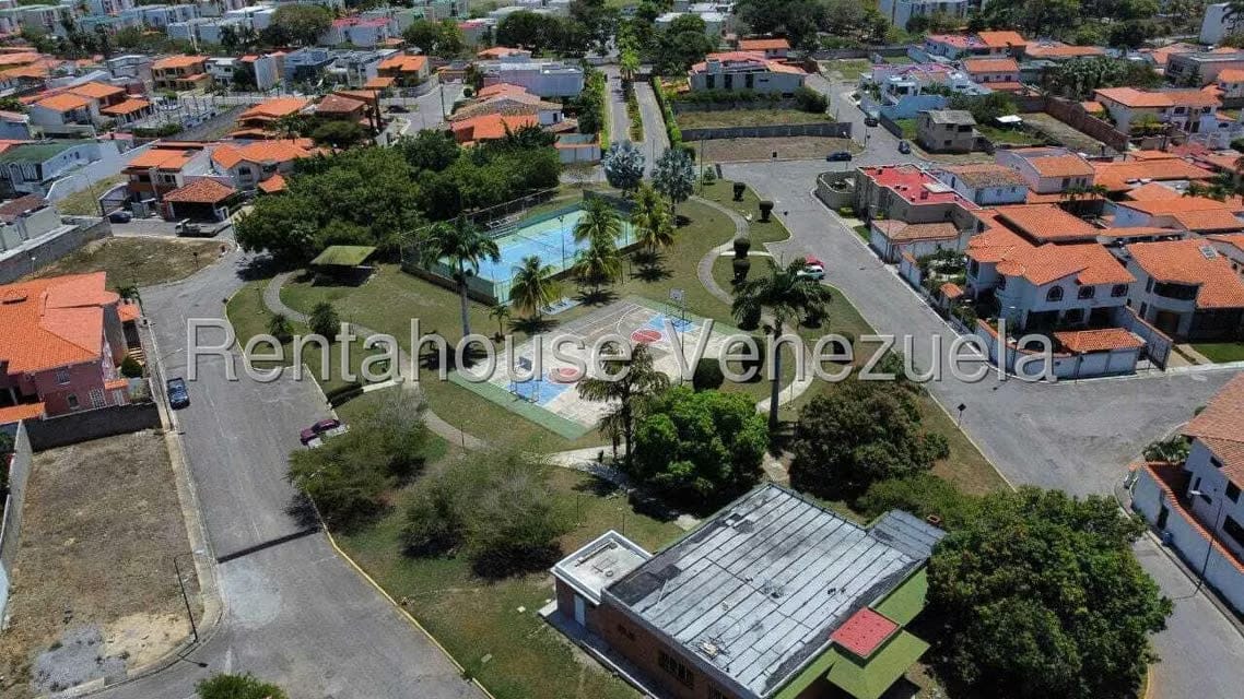 Casa (1 Nivel) en Venta en Zona Este, Lara - 49