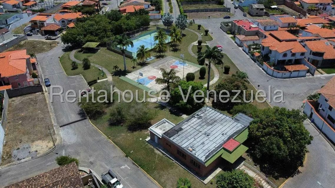 Casa (1 Nivel) en Venta en Zona Este, Lara - 50