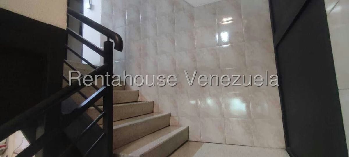Comercial (Local Comercial) en Venta en La Urbina, Distrito Metropolitano - 18