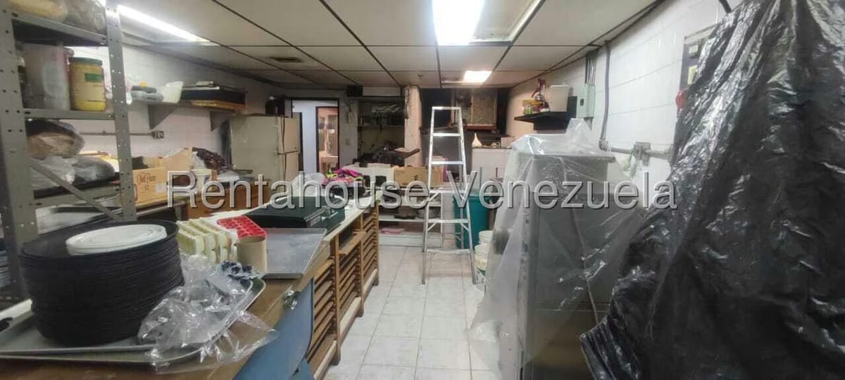 Comercial (Local Comercial) en Venta en La Urbina, Distrito Metropolitano - 25