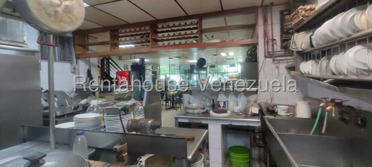 Comercial (Local Comercial) en Venta en La Urbina, Distrito Metropolitano - 8