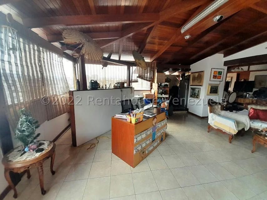 Apartamento (1 Nivel) en Venta en San Bernardino, Distrito Metropolitano - 12