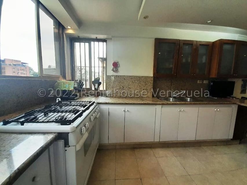 Apartamento (1 Nivel) en Venta en San Bernardino, Distrito Metropolitano - 23