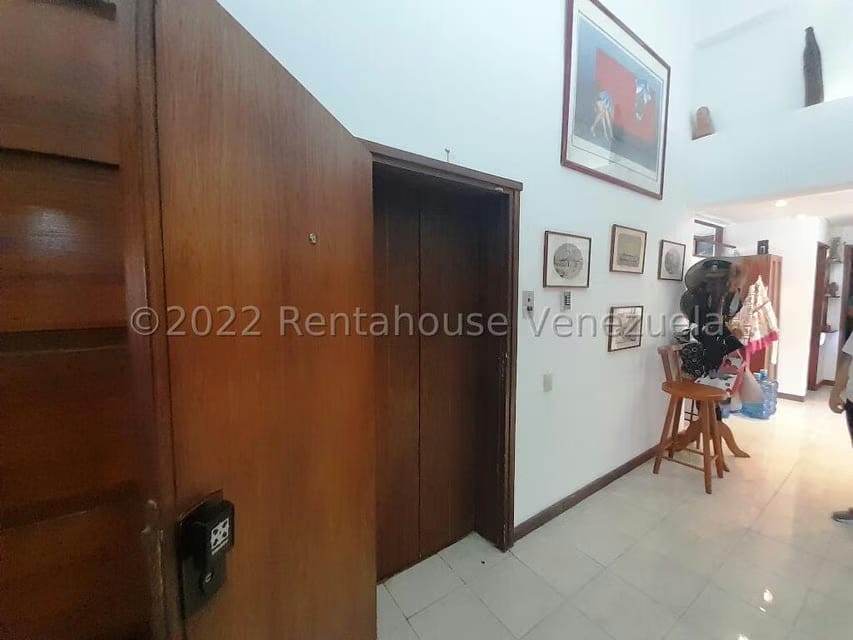 Apartamento (1 Nivel) en Venta en San Bernardino, Distrito Metropolitano - 8