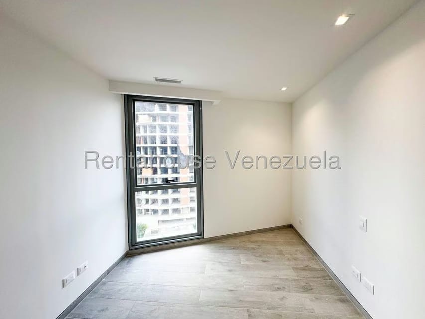 Apartamento (1 Nivel) en Venta en Las Mercedes, Distrito Metropolitano - 37