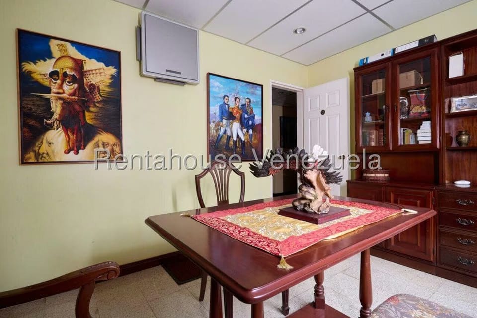 Comercial (Oficina) en Alquiler en Parroquia La Candelaria, Distrito Metropolitano - 6
