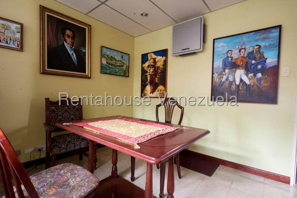 Comercial (Oficina) en Alquiler en Parroquia La Candelaria, Distrito Metropolitano - 10