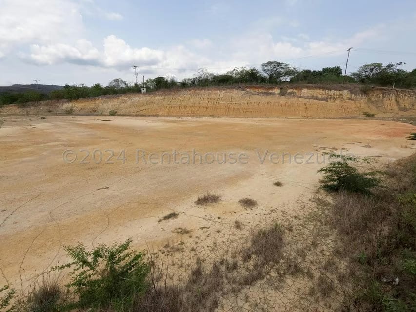 Terreno (Industrial) en Venta en Municipio Peña, Yaracuy - 4