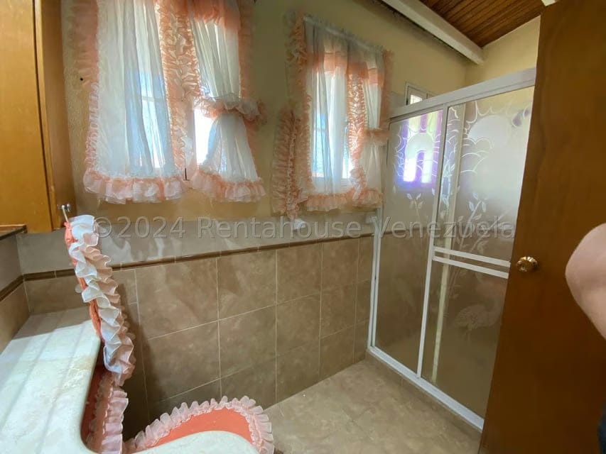 Casa (Duplex) en Venta en Los Tinajeros, Portuguesa - 22