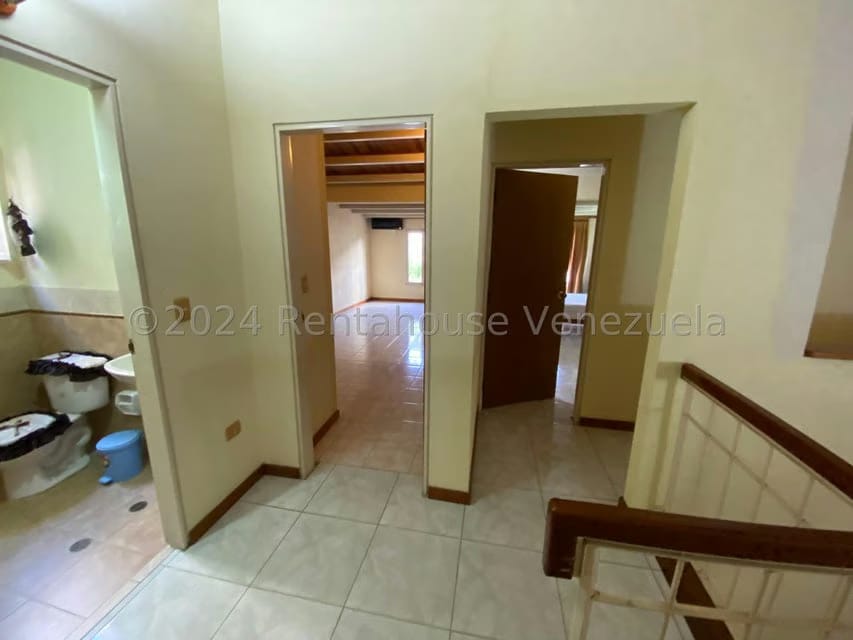 Casa (Duplex) en Venta en Los Tinajeros, Portuguesa - 8