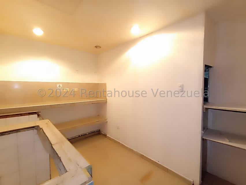 Comercial (Local Comercial) en Alquiler en Las Delicias, Aragua - 18