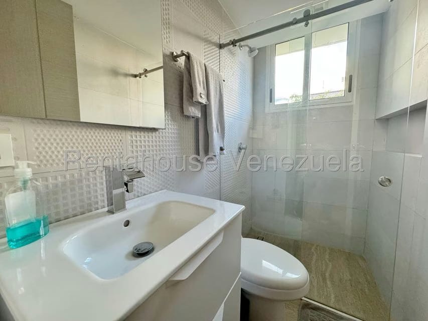 Apartamento (1 Nivel) en Venta en Altamira, Distrito Metropolitano - 11