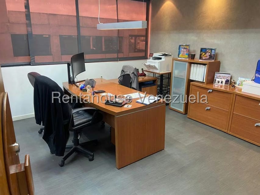 Comercial (Oficina) en Venta en Los Cortijos de Lourdes, Distrito Metropolitano - 5