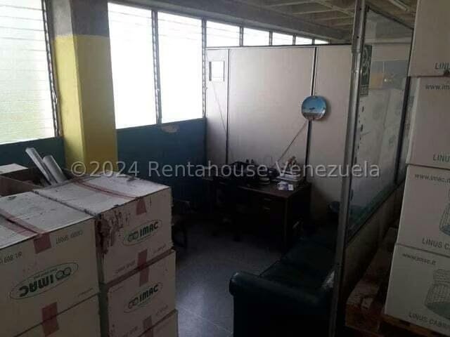 Comercial (Industrial) en Venta en La Urbina, Distrito Metropolitano - 8
