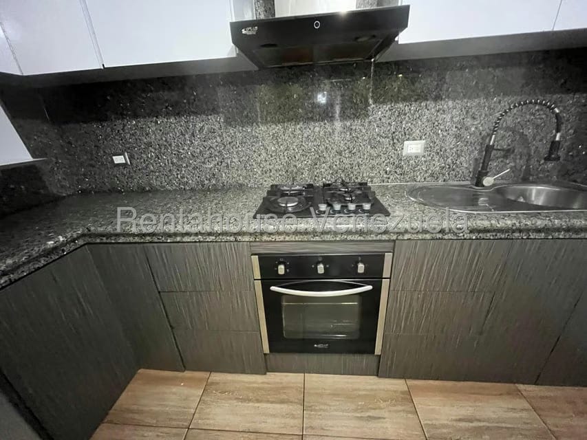 Apartamento (Multiples Niveles) en Alquiler en La Morita II, Aragua - 8