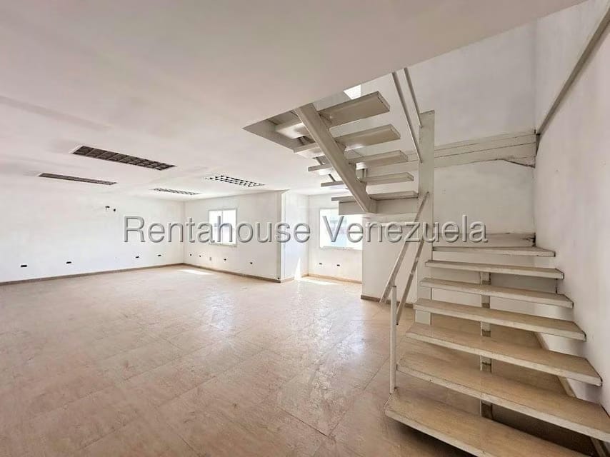 Comercial (Galpon - Deposito) en Venta en Parroquia Juan de Villegas, Lara - 12