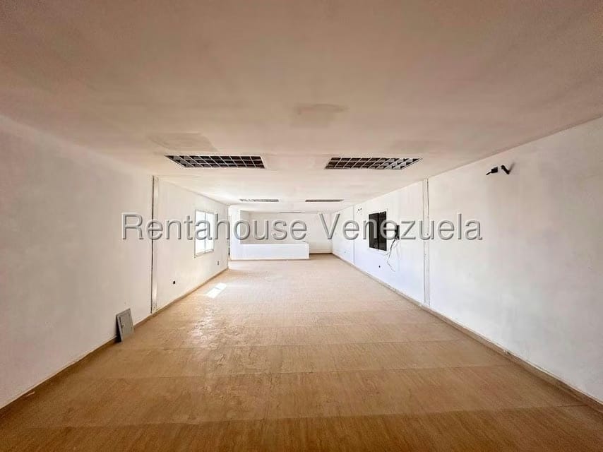 Comercial (Galpon - Deposito) en Venta en Parroquia Juan de Villegas, Lara - 15