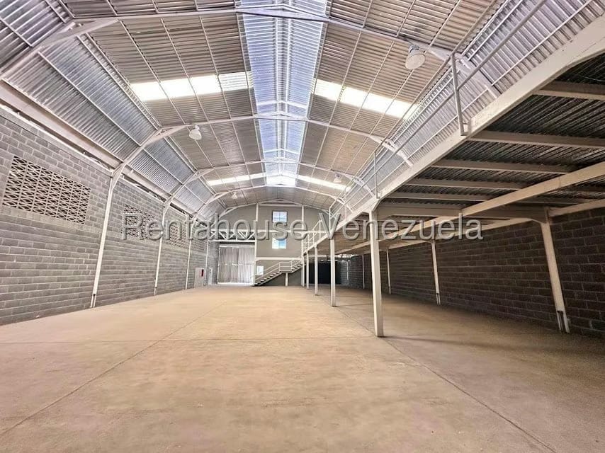 Comercial (Galpon - Deposito) en Venta en Parroquia Juan de Villegas, Lara - 6