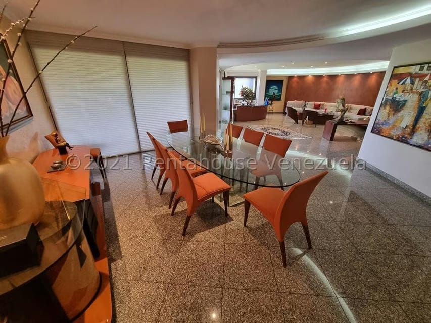 Apartamento (1 Nivel) en Venta en Los Chorros, Distrito Metropolitano - 7