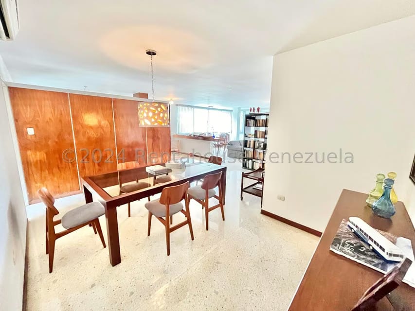 Apartamento (1 Nivel) en Alquiler en Las Mercedes, Distrito Metropolitano - 22