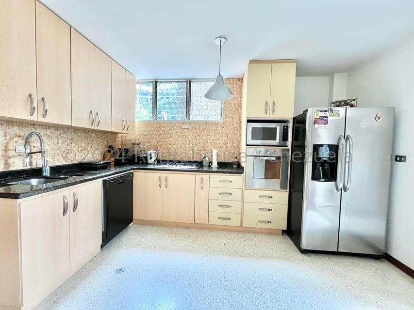 Apartamento (1 Nivel) en Alquiler en Las Mercedes, Distrito Metropolitano - 24